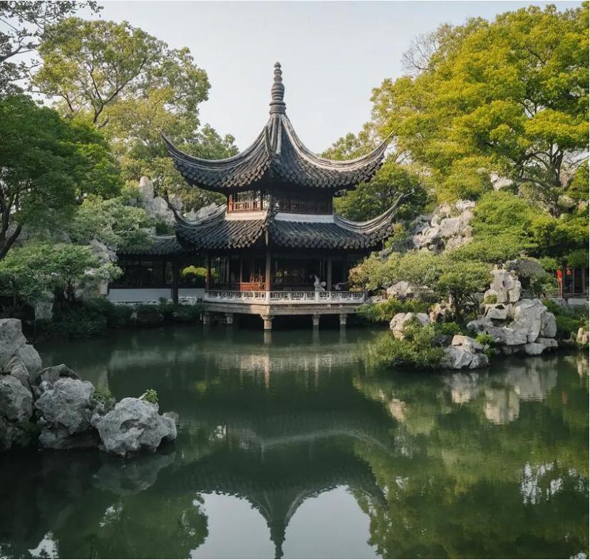 周口川汇纸鸳餐饮有限公司